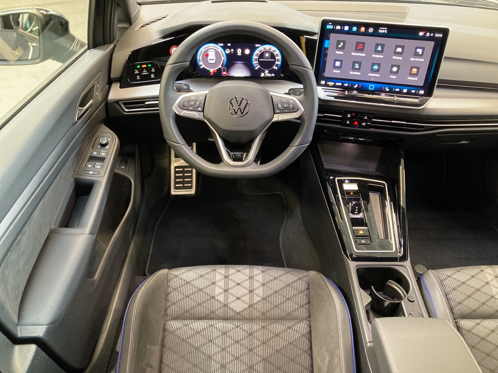 Golf 8 Variant TDI DSG R-Line 