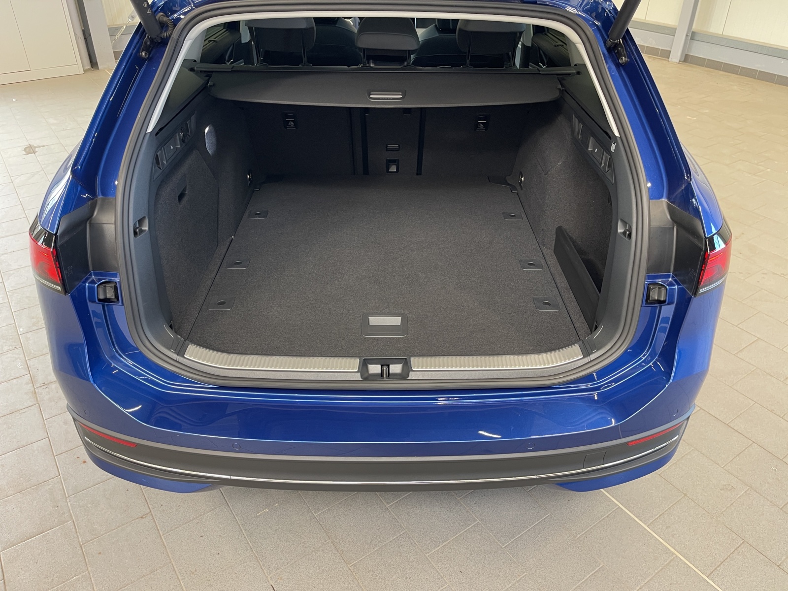 Passat Variant 1.5 eTSI DSG Business 