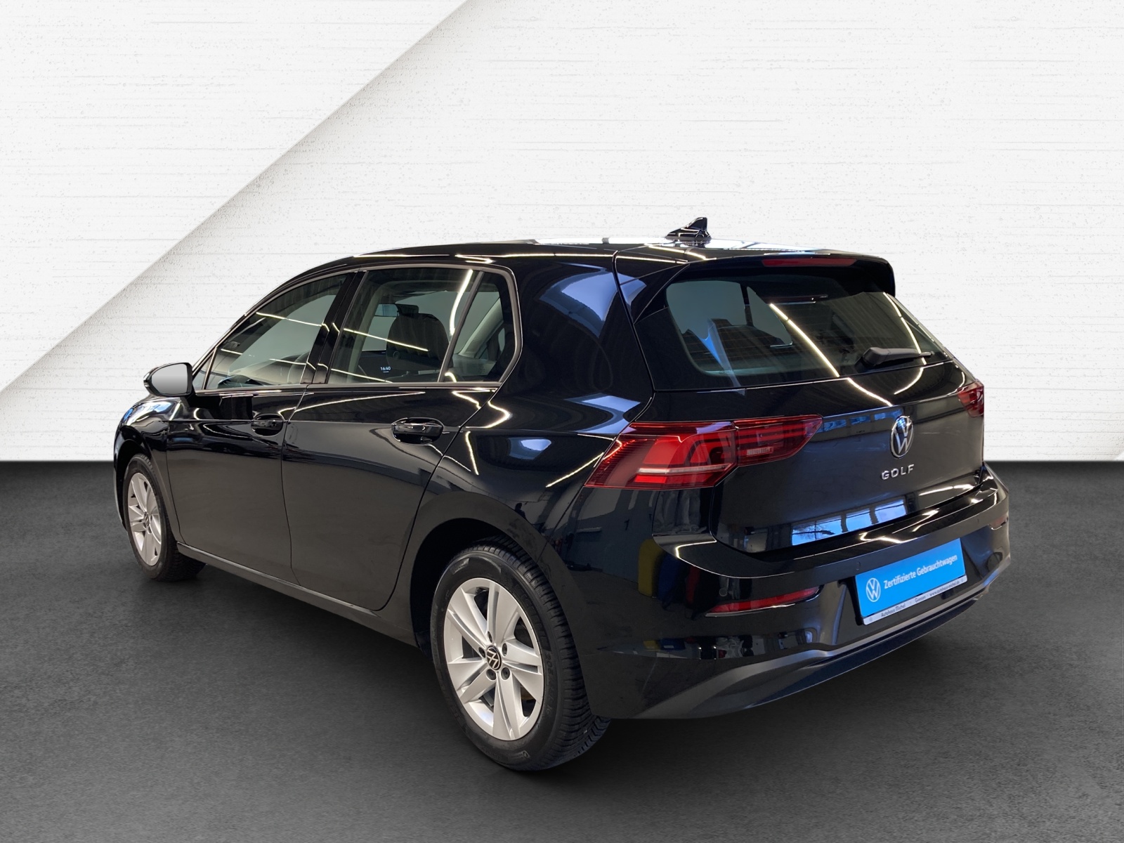 Golf 8 1.5 TSI Life LED Navi TravelAssist