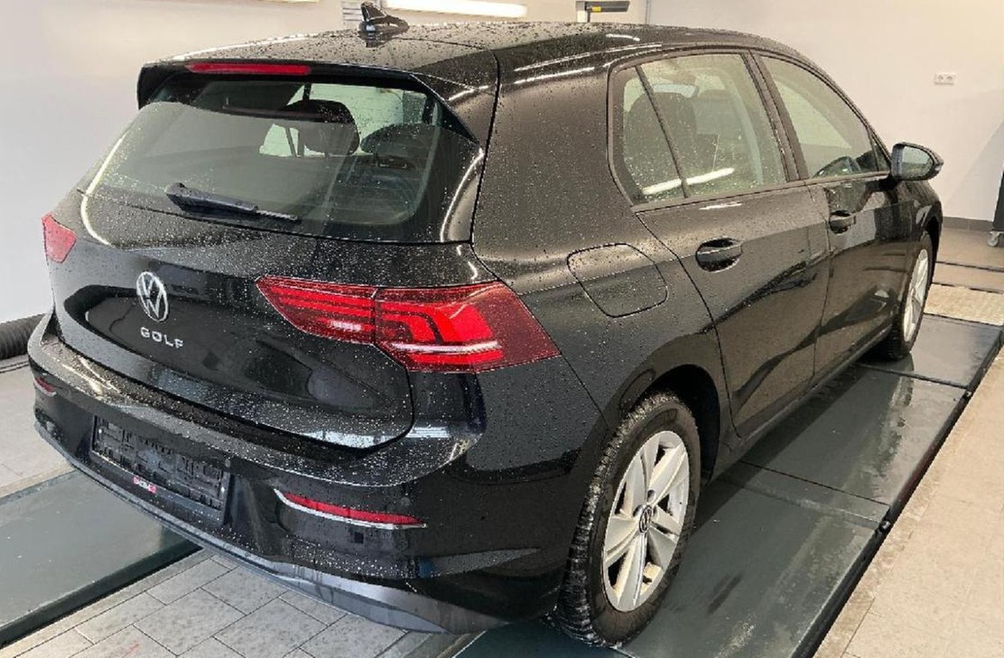 Golf 8 1.5 TSI Life LED Navi TravelAssist