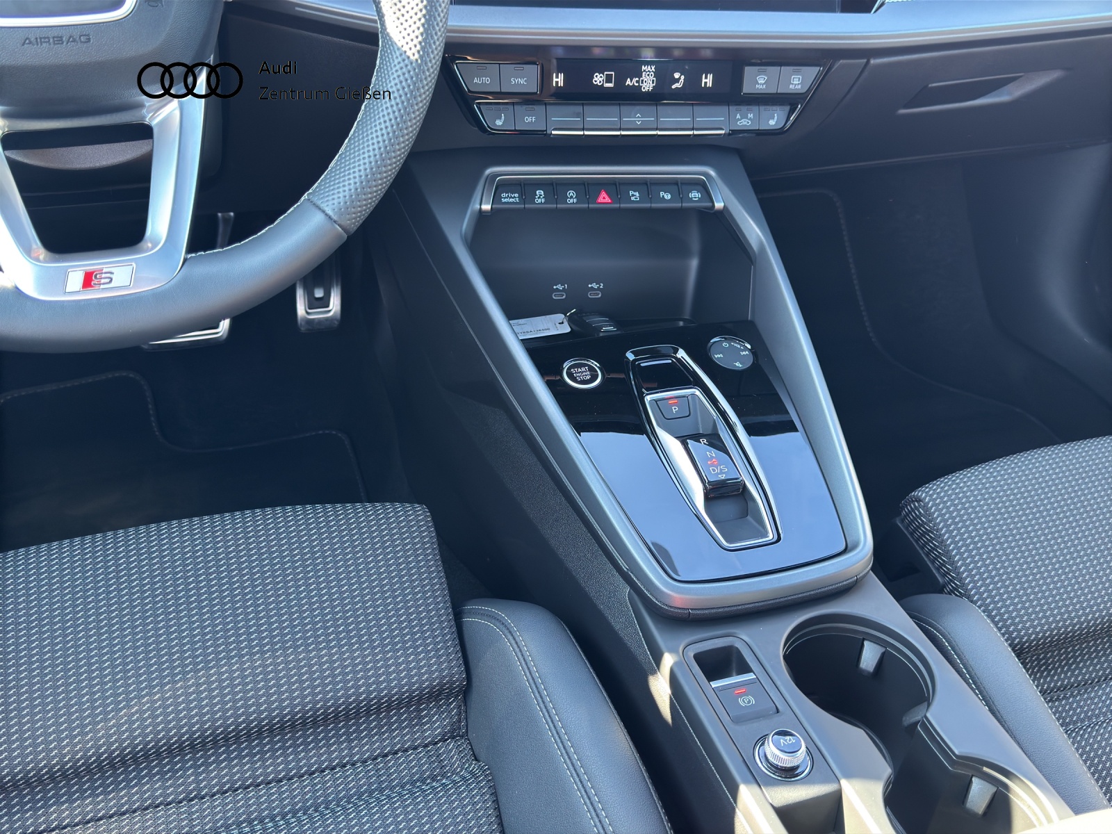 A3 Sportback 35 TDI S line Pano SONOS Matrix-LED Kamera