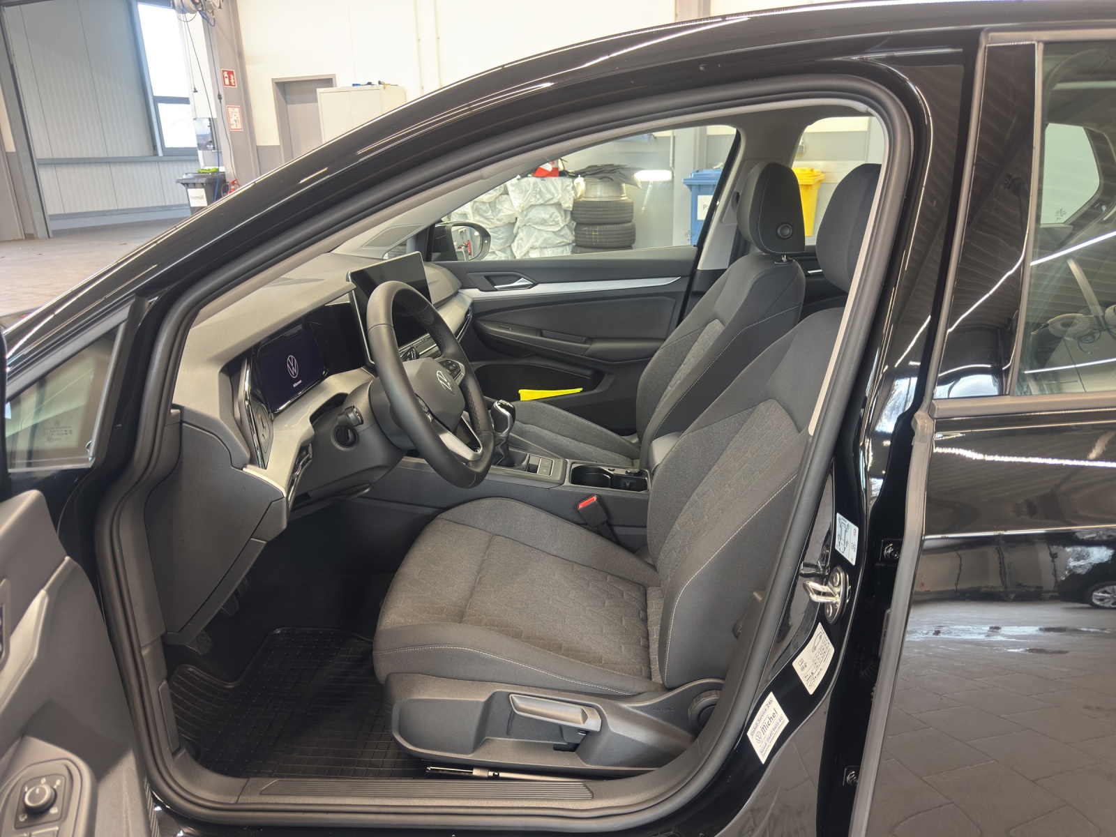 Golf 8 1.5 TSI Life LED Navi TravelAssist