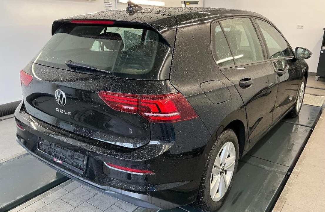 Golf 8 1.5 TSI Life LED Navi TravelAssist