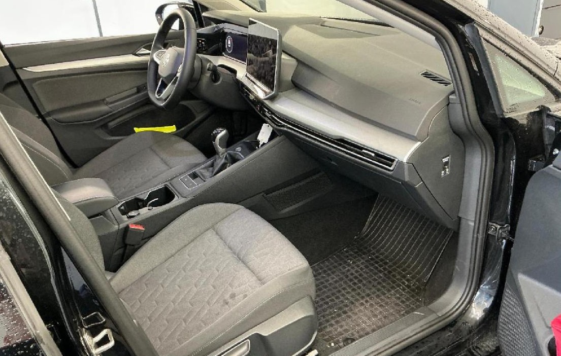 Golf 8 1.5 TSI Life LED Navi TravelAssist