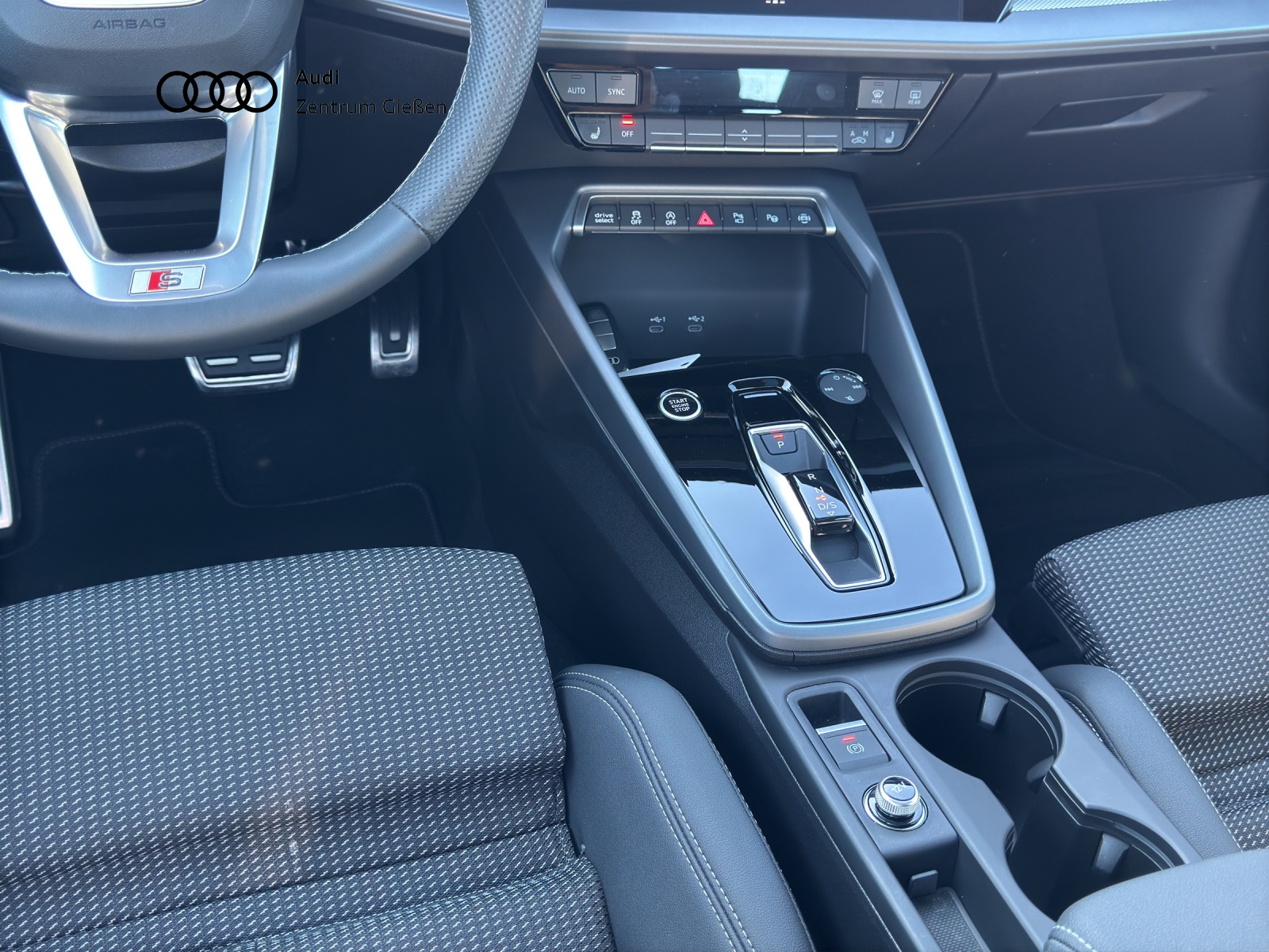 A3 Sportback 35 TDI S line Pano SONOS Matrix-LED Kamera