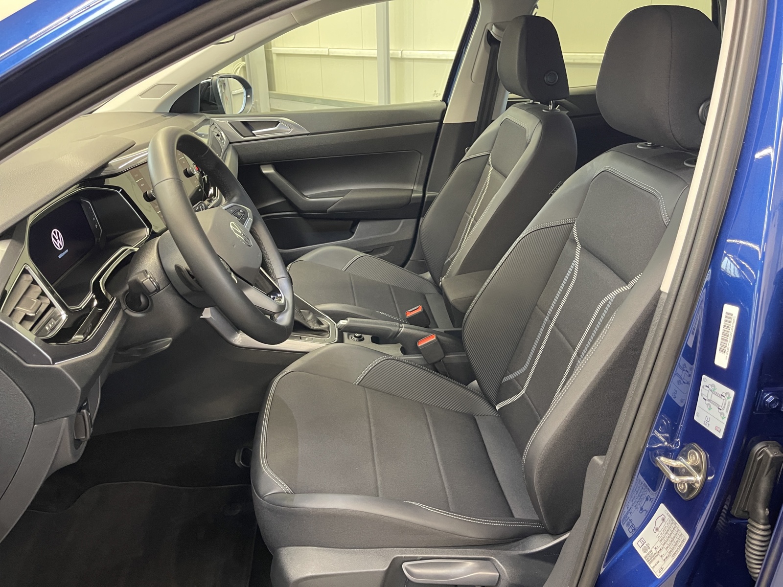 Taigo 1.0 TSI DSG Style IQ-Light TravelAssist Navi Alu-17Zoll