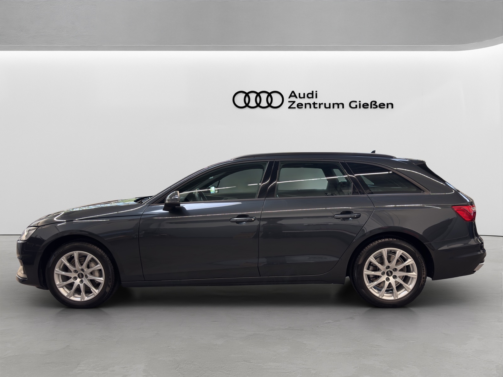 A4 Avant 40 TFSI basis Navi Buisnesspaket