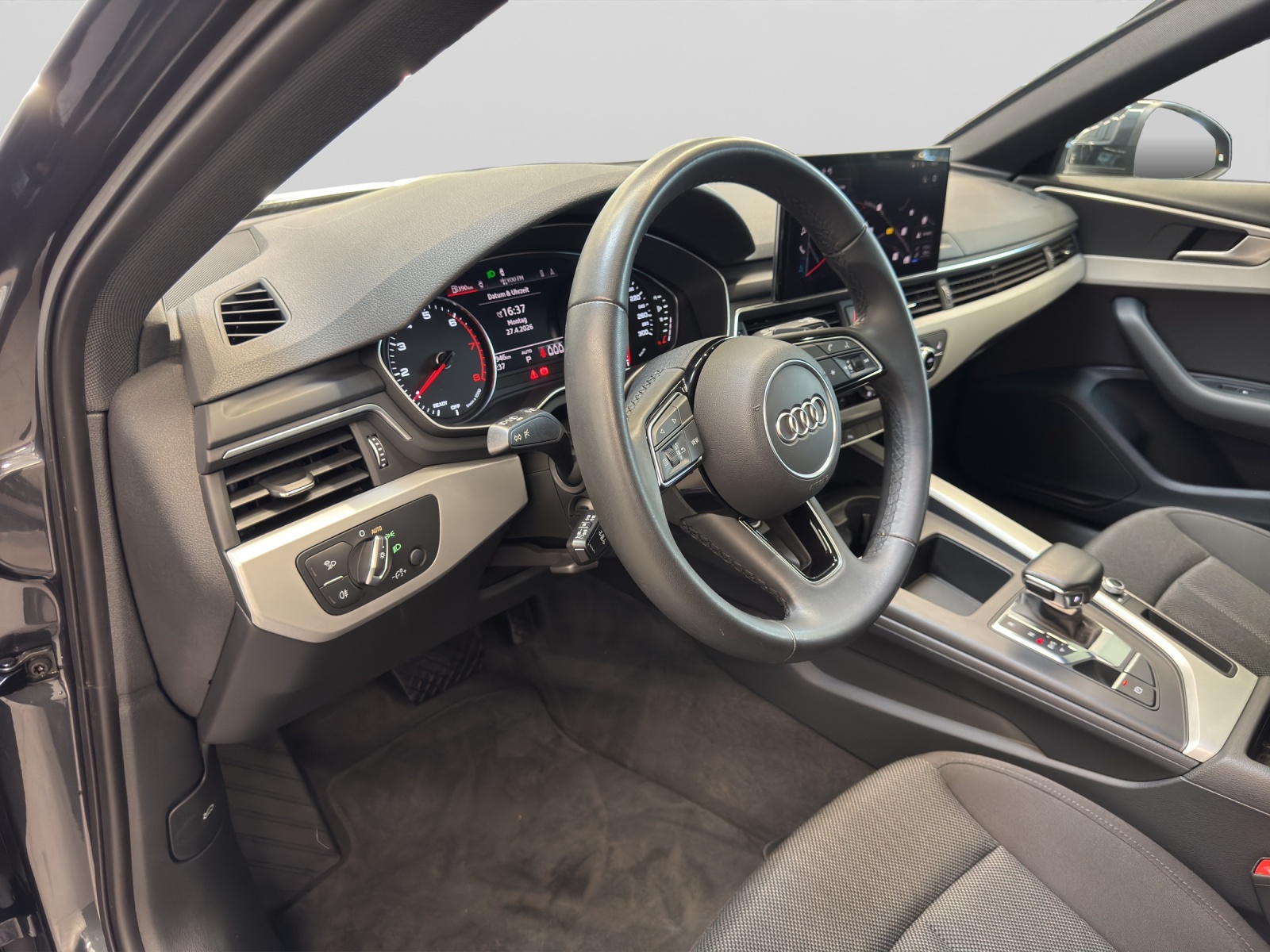 A4 Avant 40 TFSI basis Navi Buisnesspaket