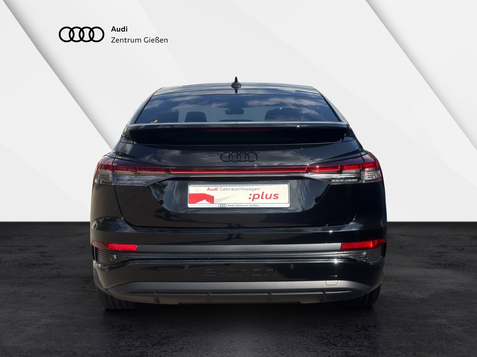 Q4 e-tron Sportback 45 S line Black Matrix-LED Kamera Navi