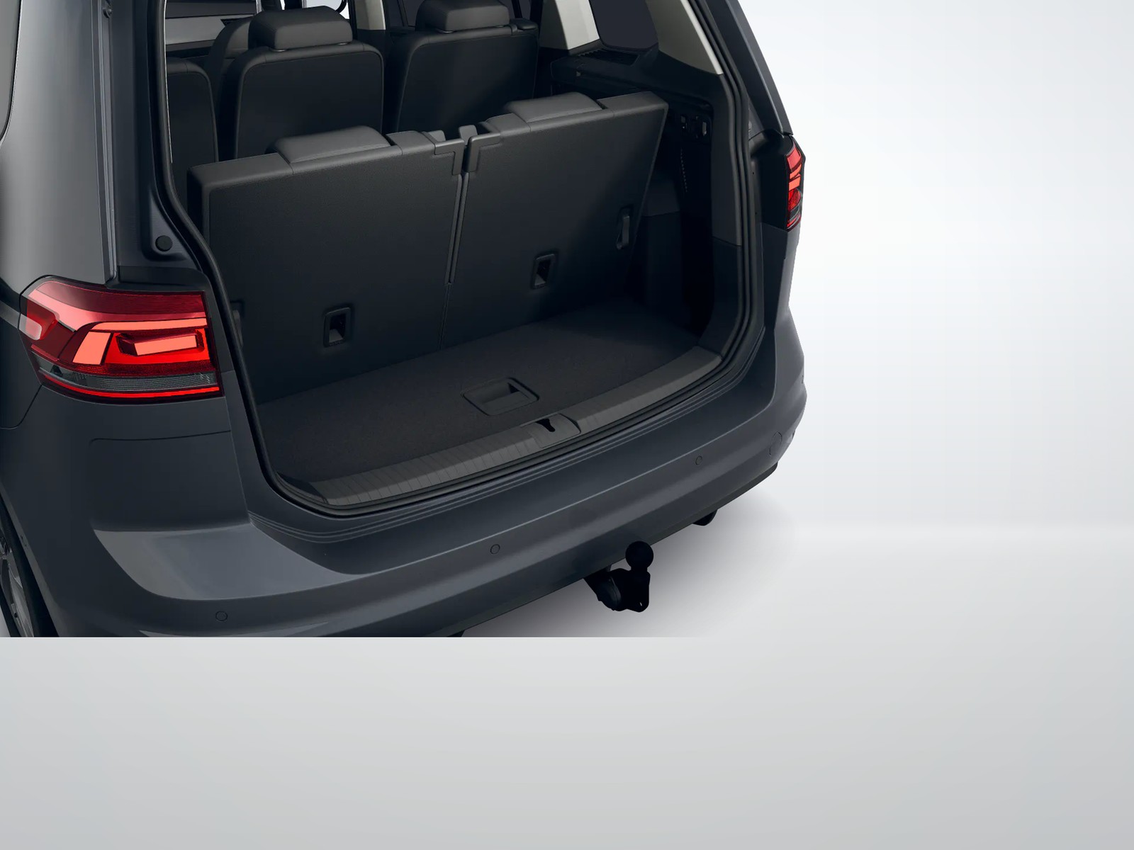 Touran TSI DSG Comfortline 7-Si. ACC Navi AHK Kamera
