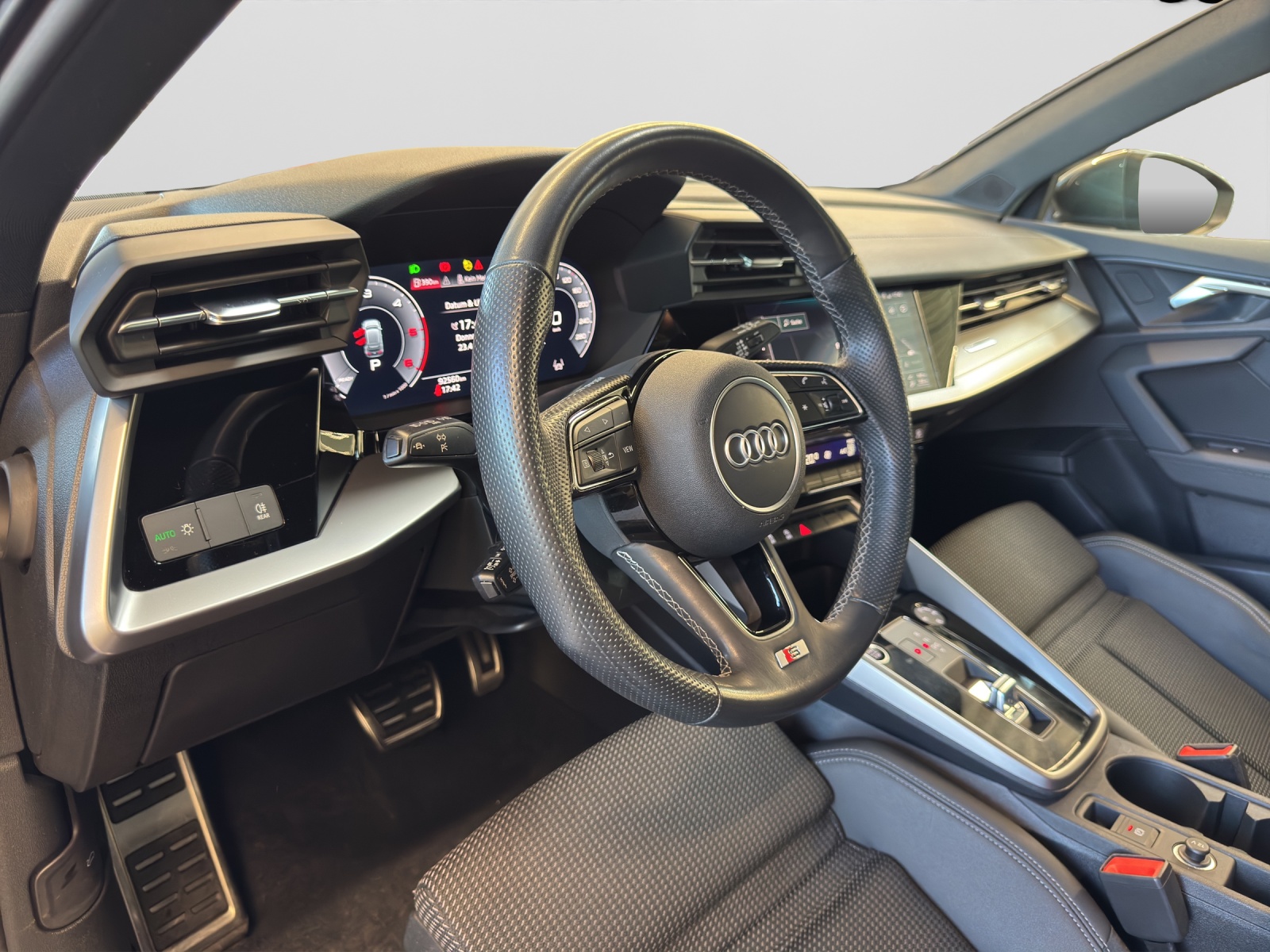 A3 Sportback 30 TDI S-tronic S line ACC LED Navi Sitzheizung