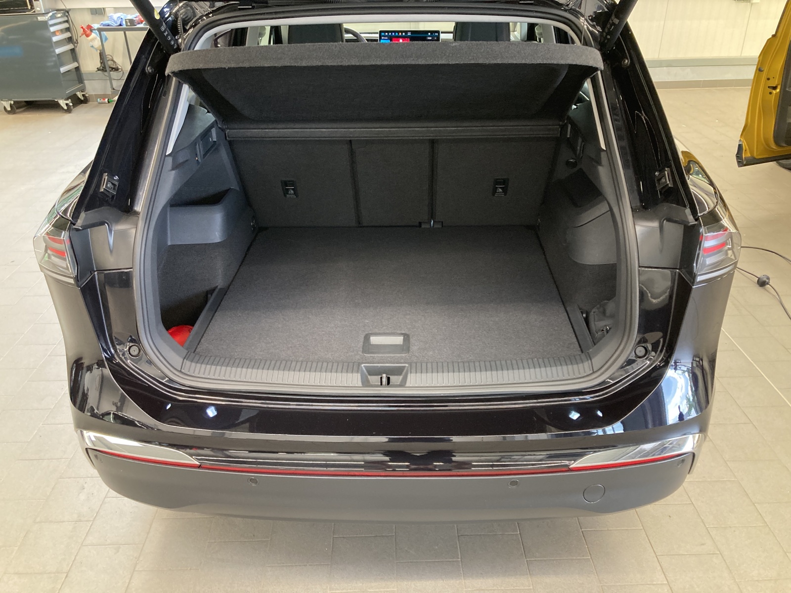 Tiguan 2.0 TDI DSG Elegance IQ-Light Standheizung Panodach AHK