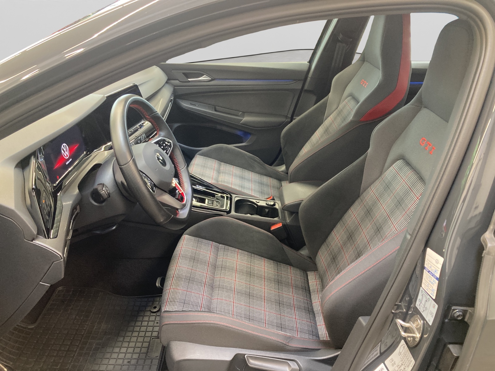 Golf 8 TSI DSG GTI LED-Plus TravelAssist Navi