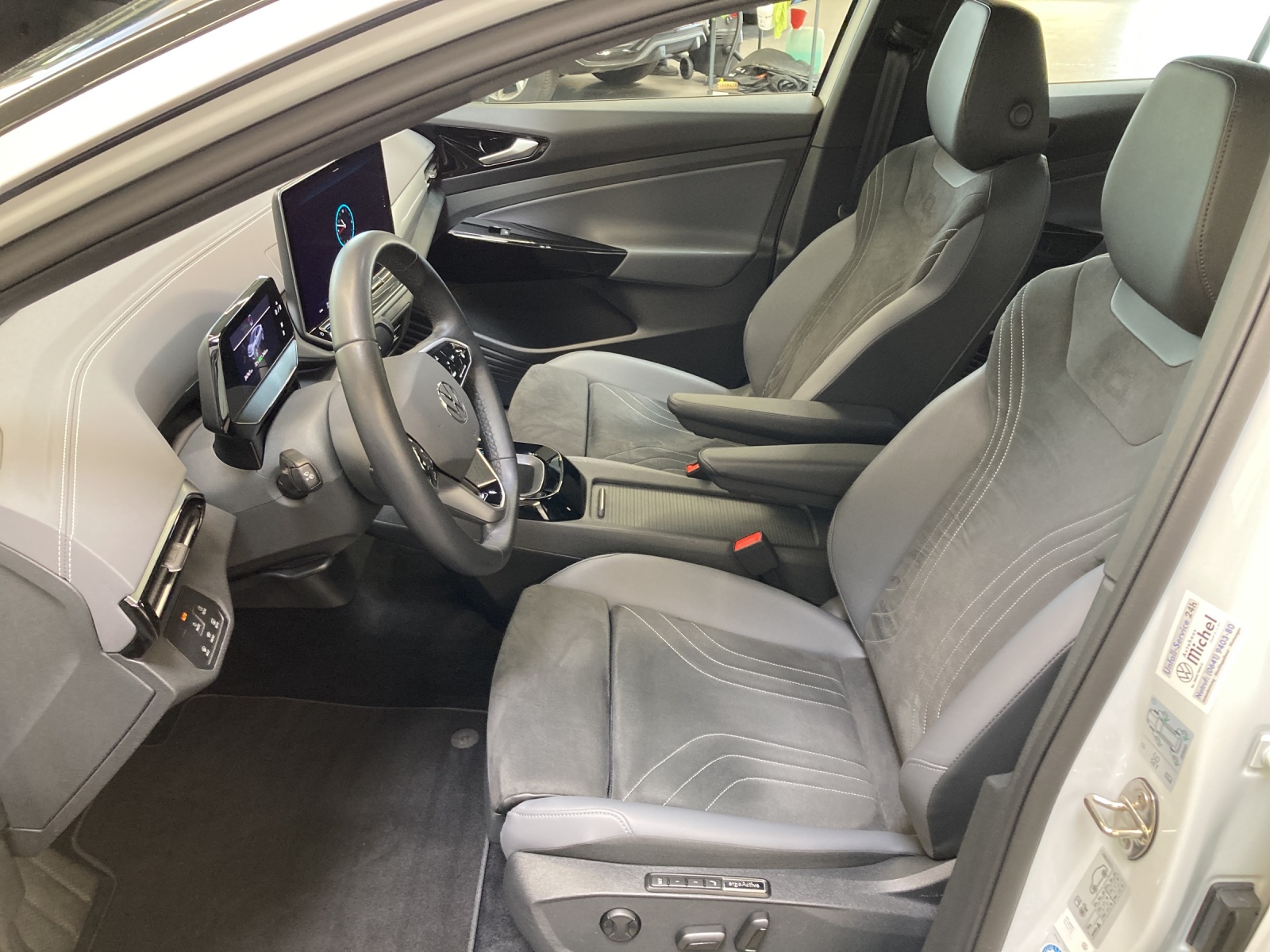 ID.5 Pro 210 kW/77kWh LED Navi Kamera ErgoActive