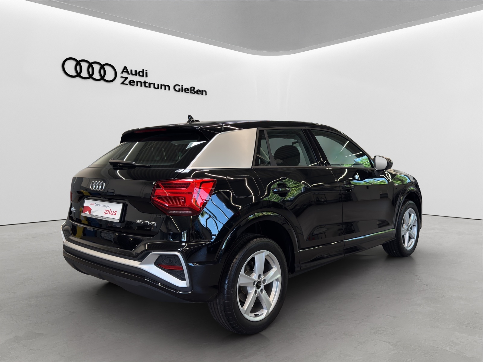 Q2 35 TFSI S-tronic S line Matrix-LED Kamera