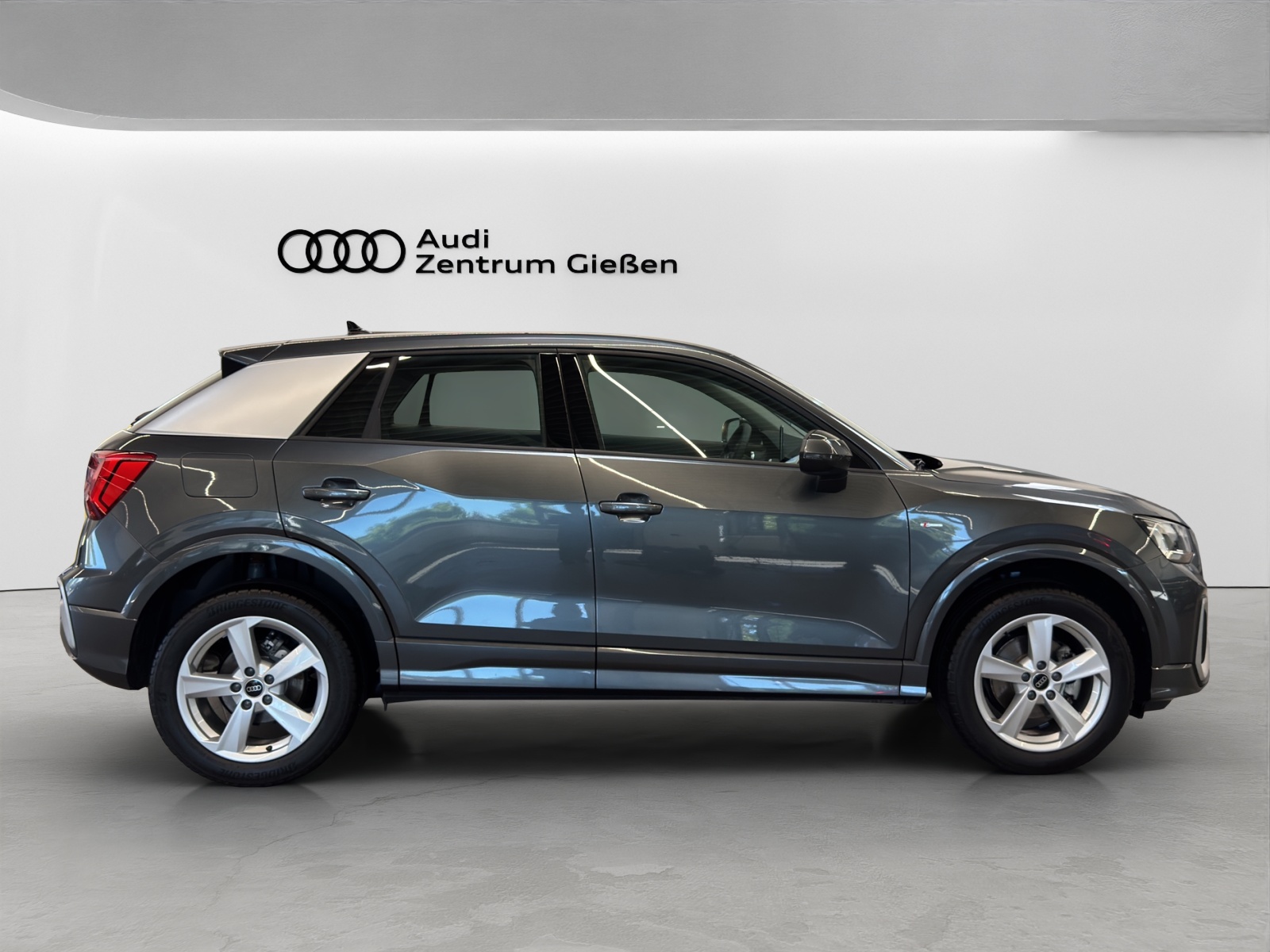Q2 35 TFSI S-tronic S line Matrix-LED Kamera
