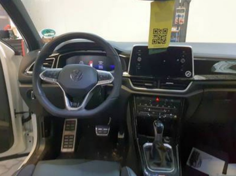 T-Roc TSI DSG R-Line Navi AHK Kamera