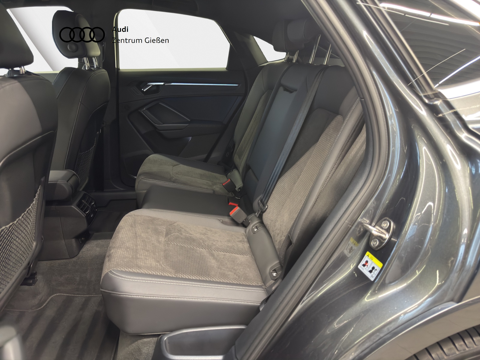 Q3 Sportback 45 TFSI e S line Matrix-LED 360°Kamera Navi