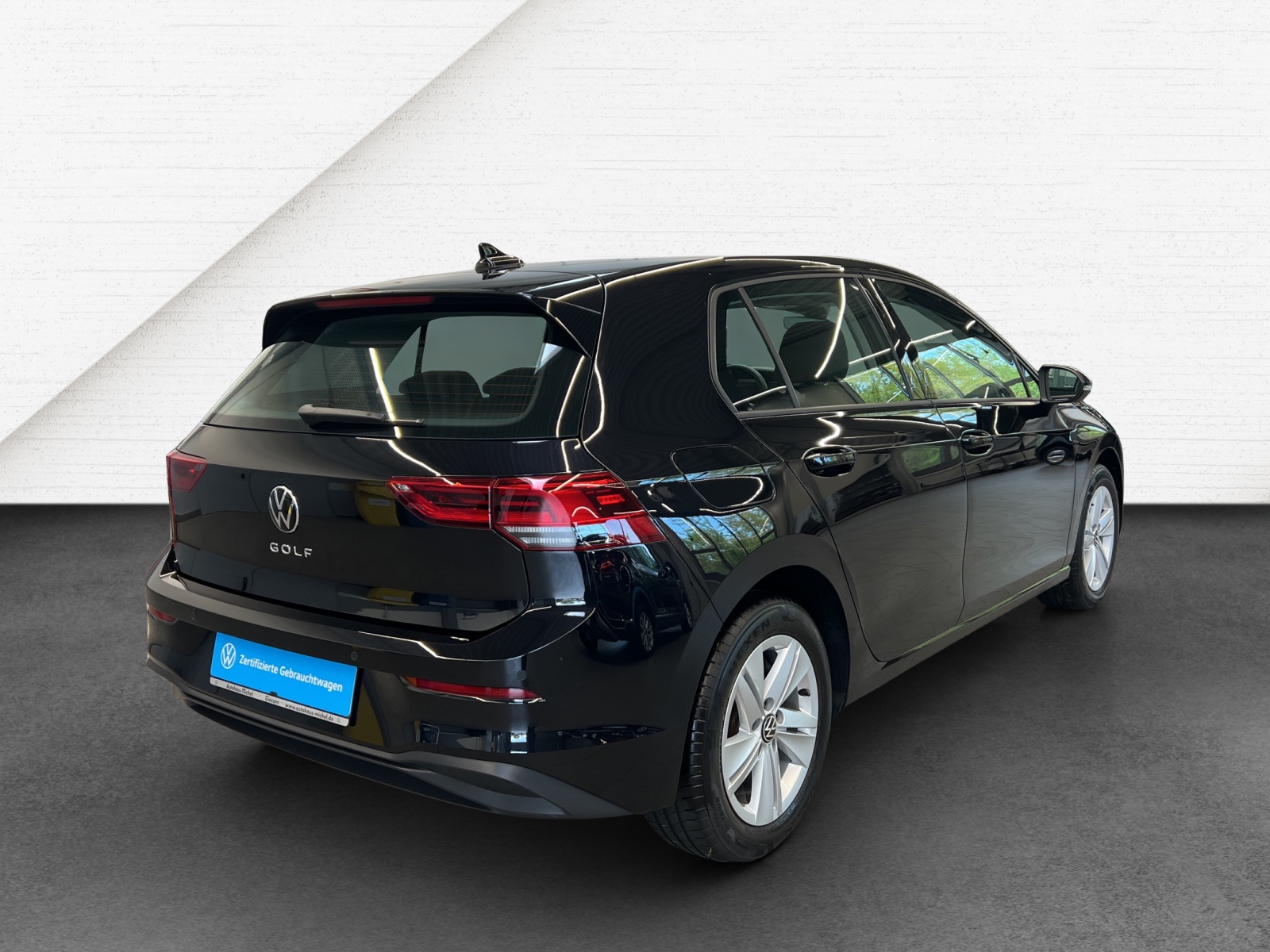Golf VIII 1.5 TSI Life LED-Plus TravelAssist Navi Sitzheizung