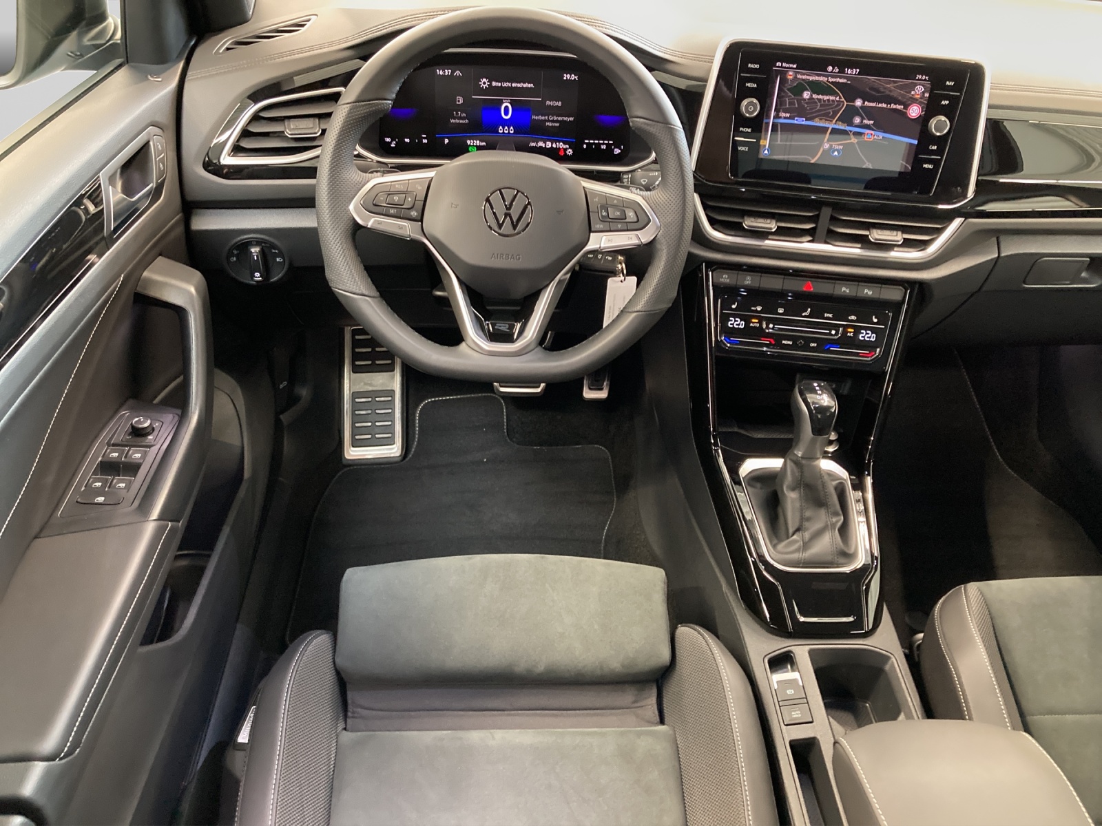 T-Roc TSI DSG R-Line LED-Plus ACC Navi AHK Kamera