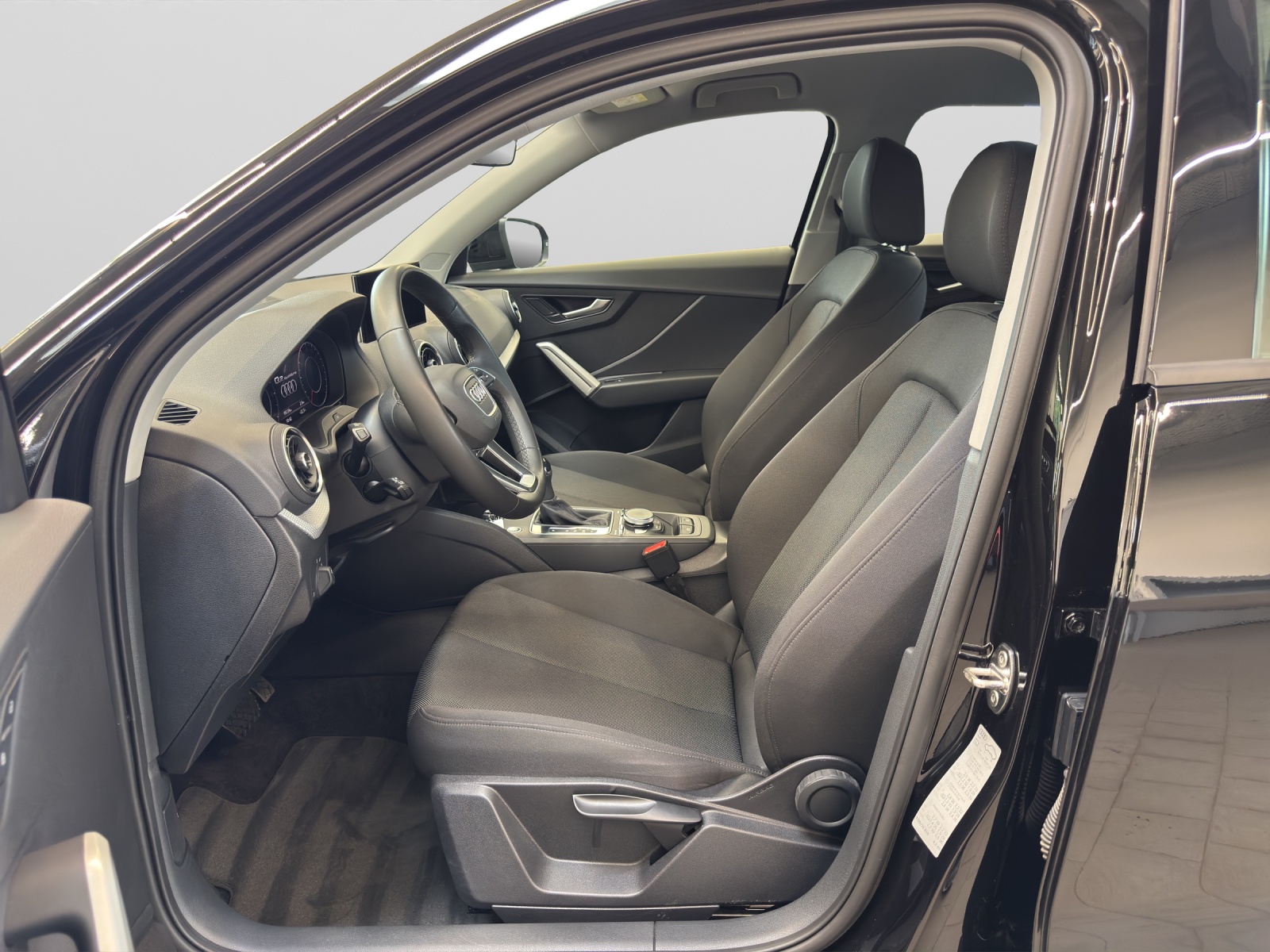 Q2 35 TDI quattro advanced LED Navi Assistenzpakete Kamera