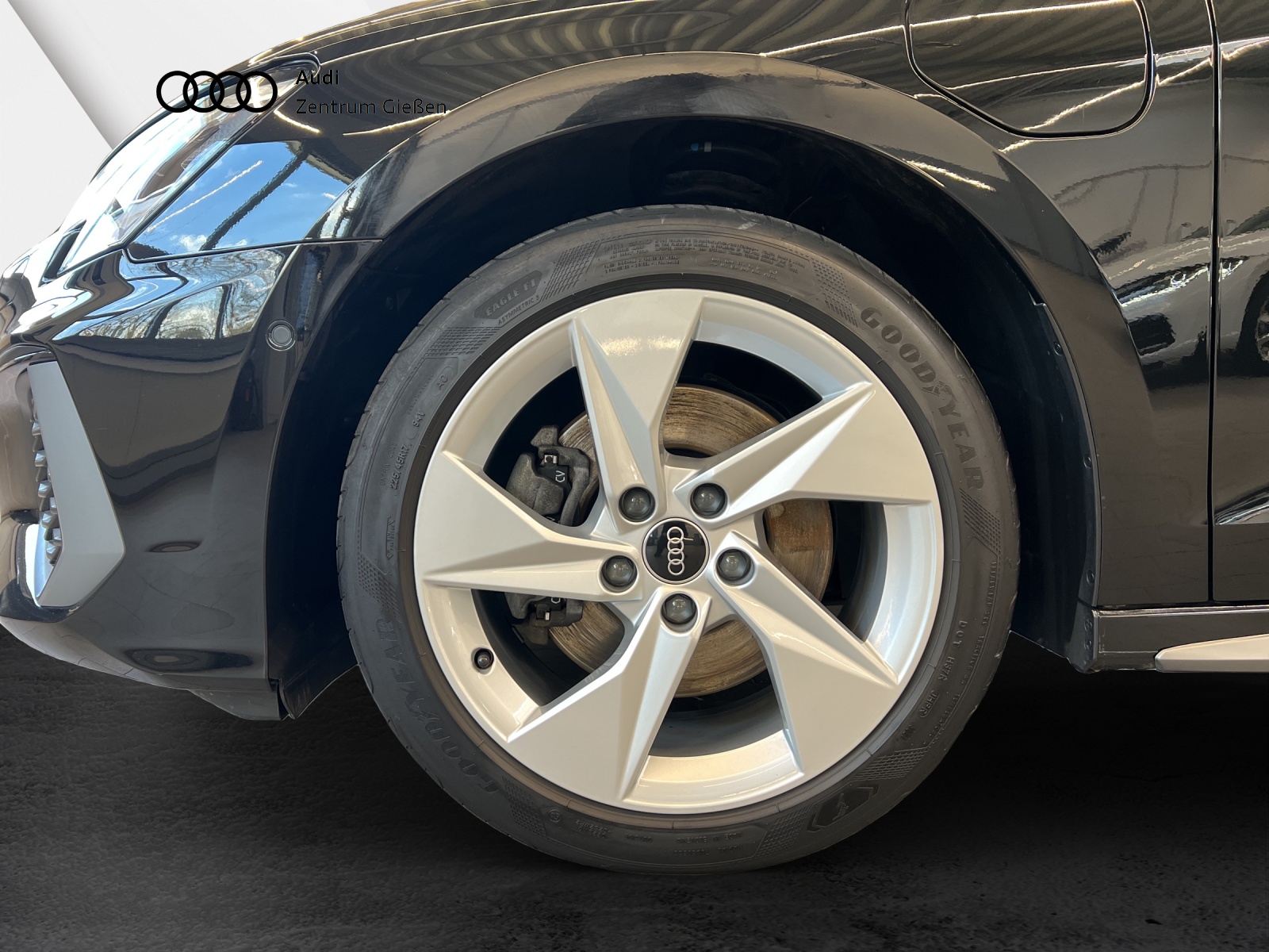 A3 Sportback 40 TFSI e S line PANO LED Kamera Navi
