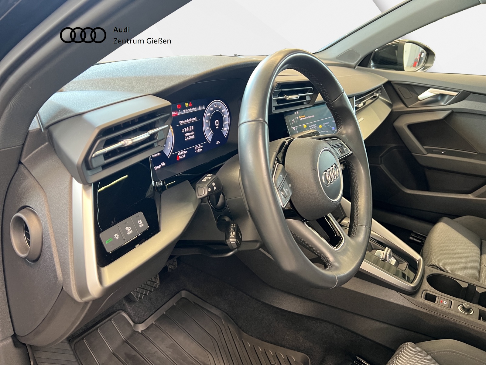 A3 Sportback 40 TFSI e S line PANO LED Kamera Navi