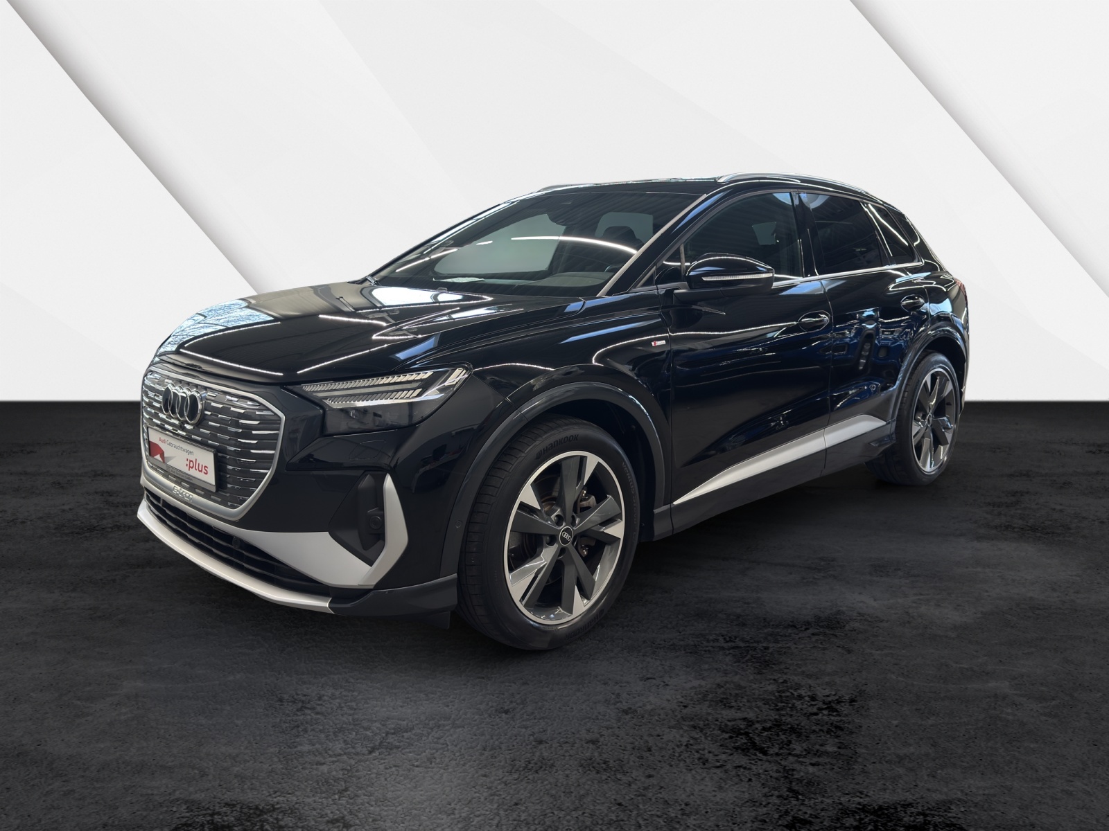 Q4 50 e-tron quattro S line Pano Matrix SONOS Navi Assistenzpaket Plus