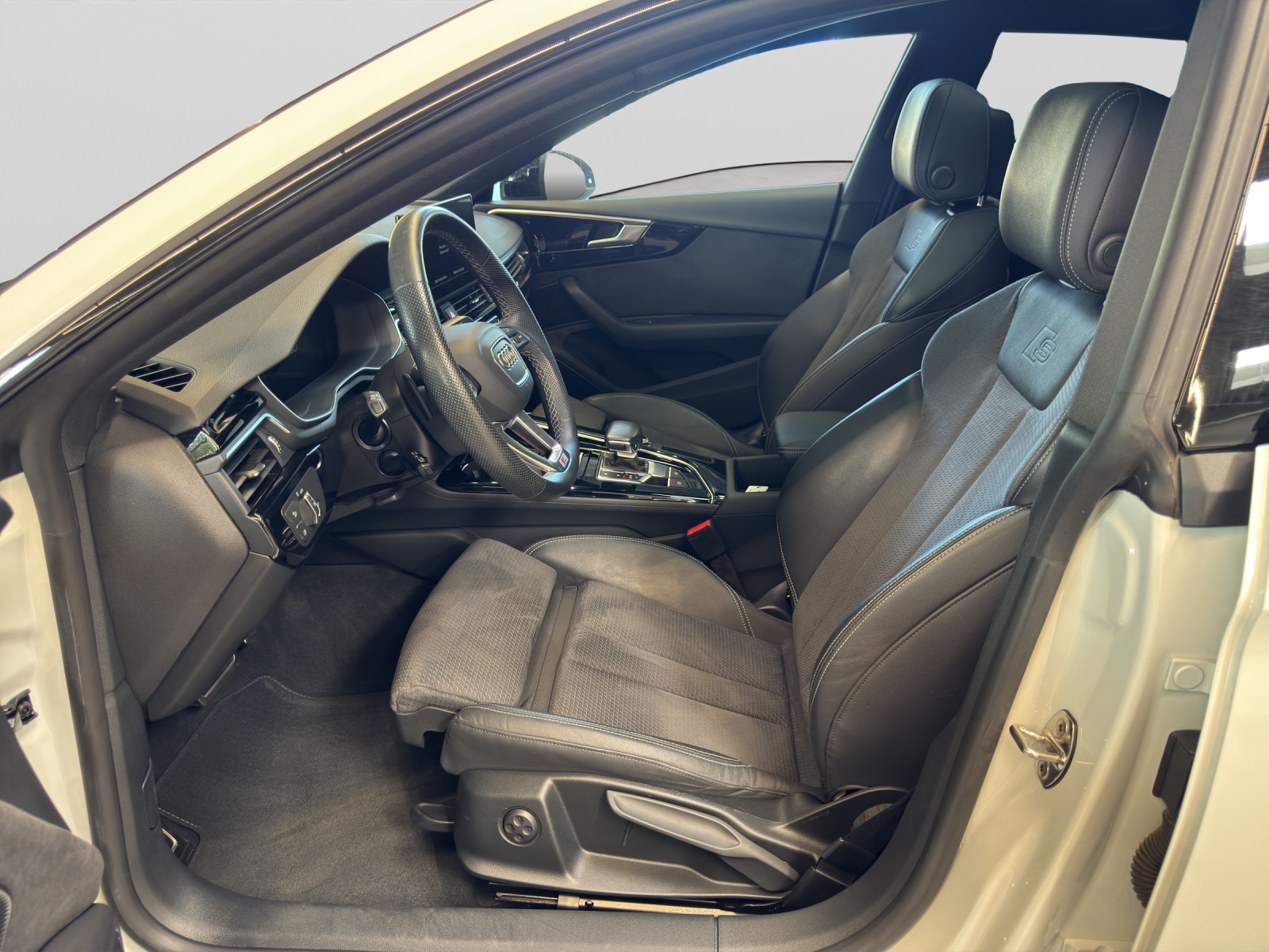 A5 Sportback 45 TFSI quattro S line Black B&O Pano Matrix-LED