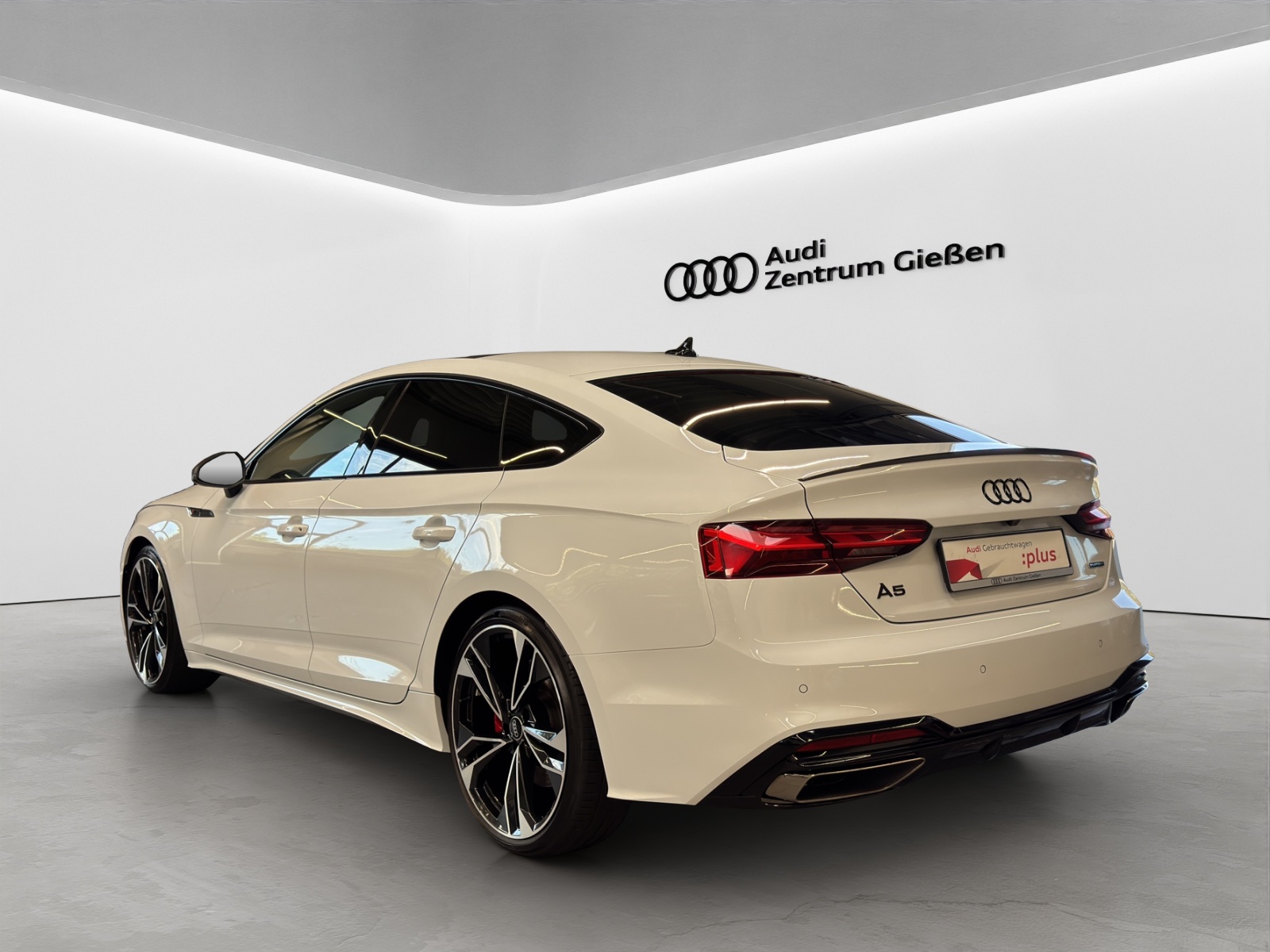 A5 Sportback 45 TFSI quattro S line Black B&O Pano Matrix-LED
