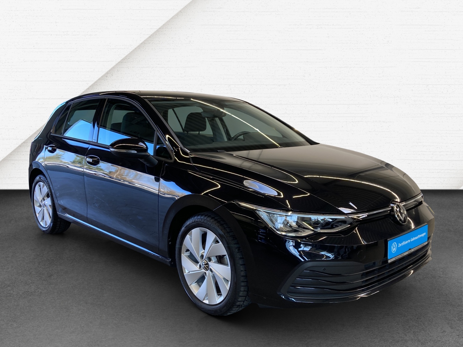 Golf 8 1.5 TSI Life ACC LED AppConnect Sitzheizung Alu