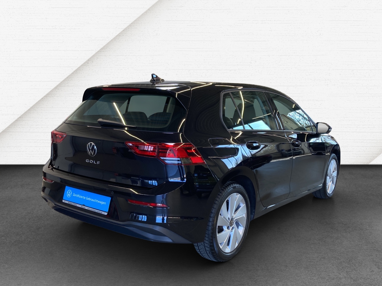 Golf 8 1.5 TSI Life ACC LED AppConnect Sitzheizung Alu