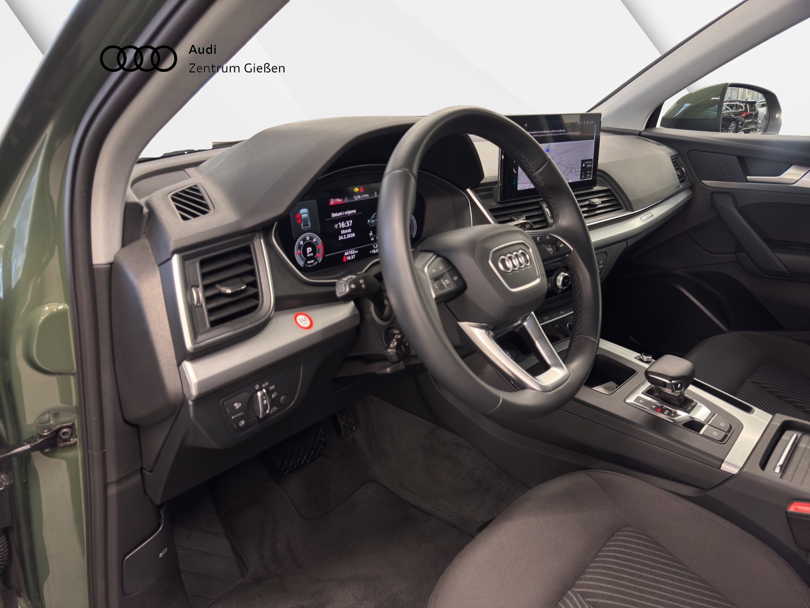 Q5 40 TDI quattro basis Assistenzpaket Navi LED