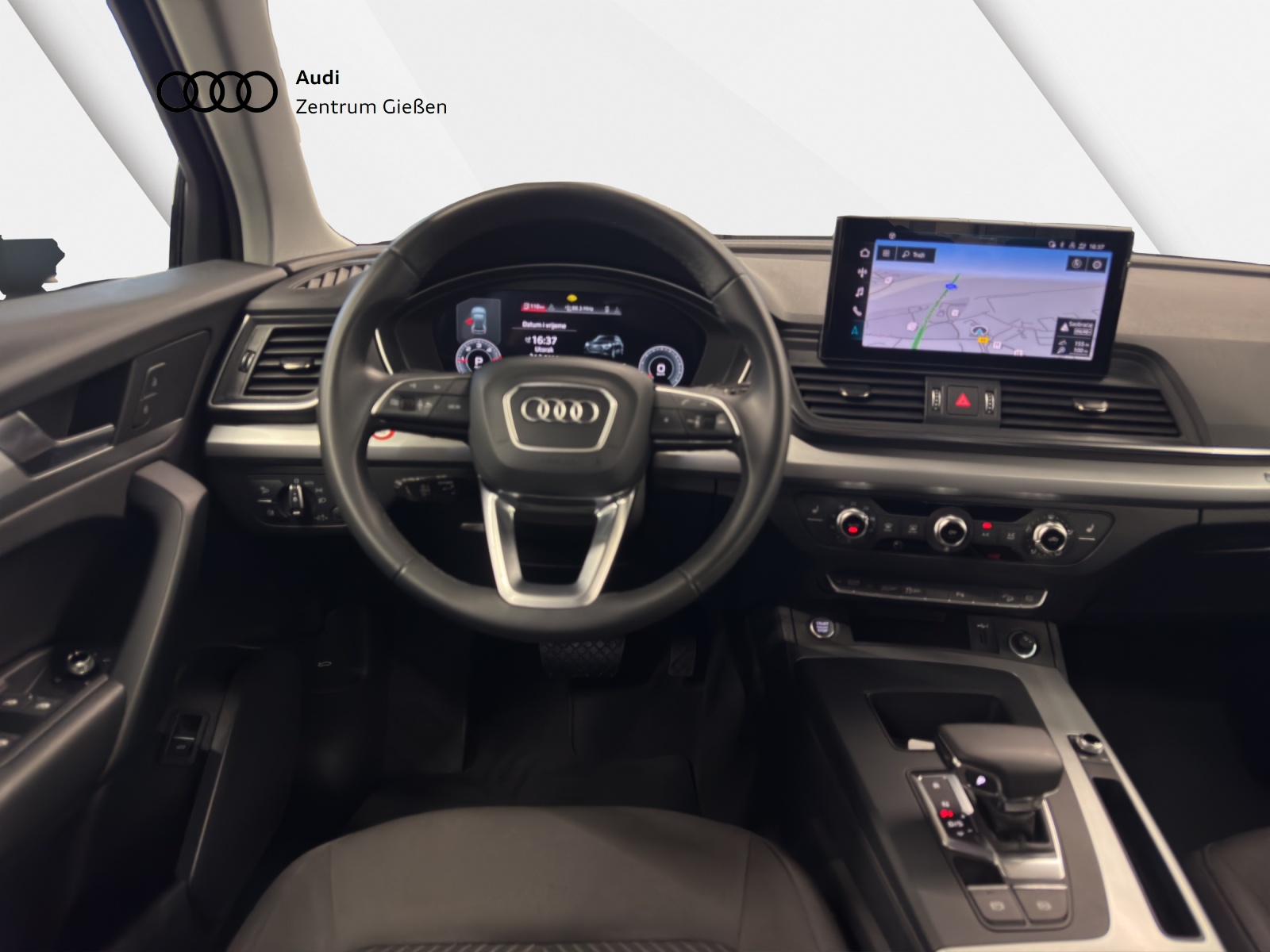 Q5 40 TDI quattro basis Assistenzpaket Navi LED