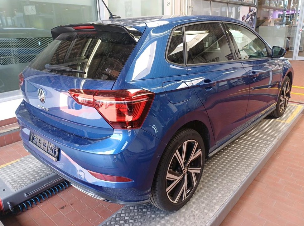 Polo TSI DSG R-Line IQ-Light AppConnect Kamera Alu-17Zoll