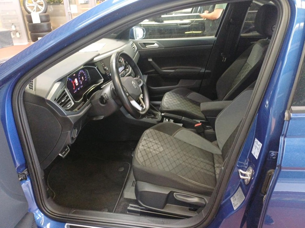 Polo TSI DSG R-Line IQ-Light AppConnect Kamera Alu-17Zoll
